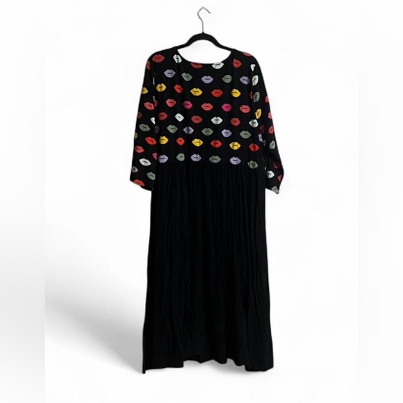 Torrid Dress Sz 4XL Black Dress with Colorful Lip Print Special Events Valentine - Picture 5 of 8